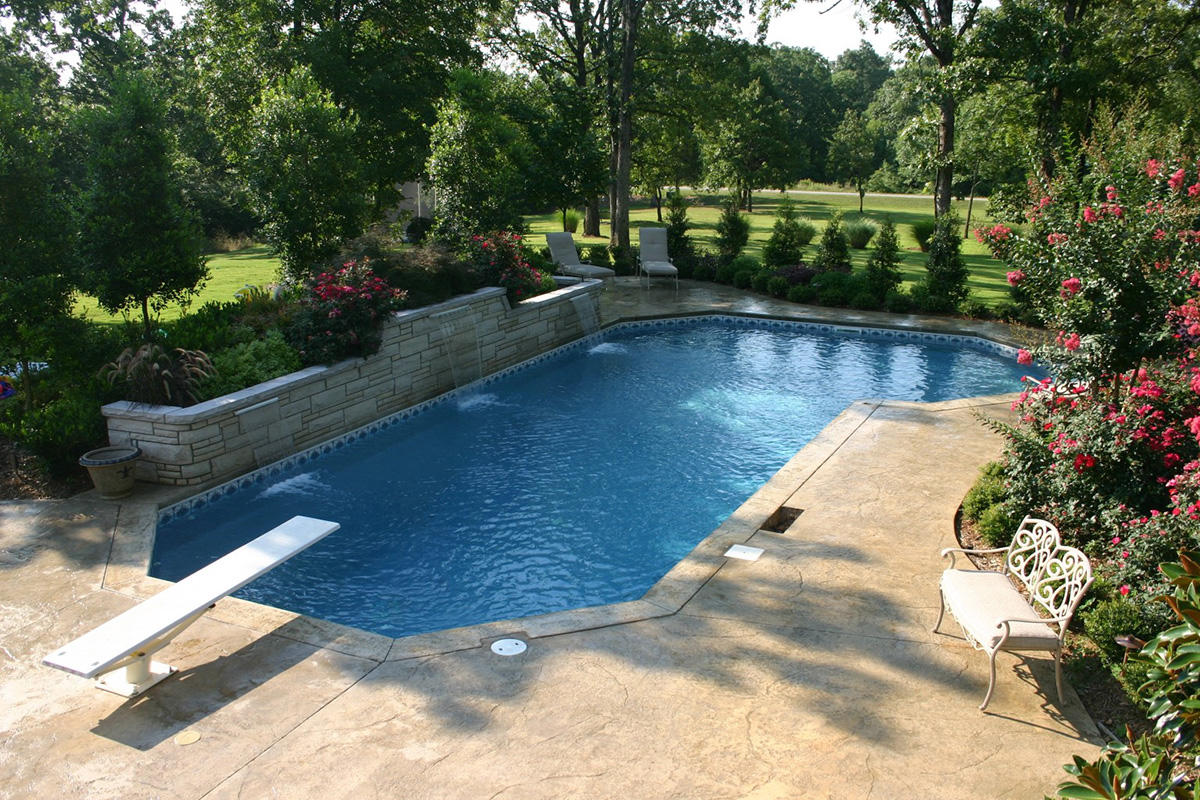 Burton Pools & Spas Photo