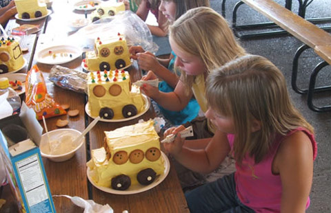 Images Cody KOA Holiday