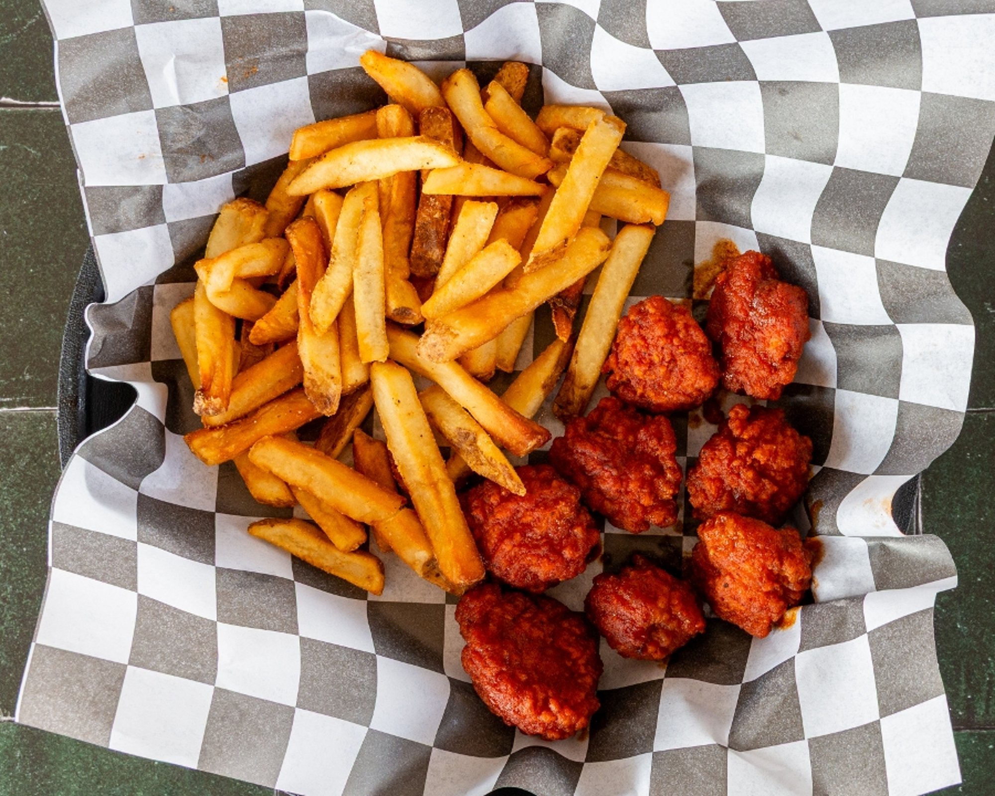 Boneless-6 wings