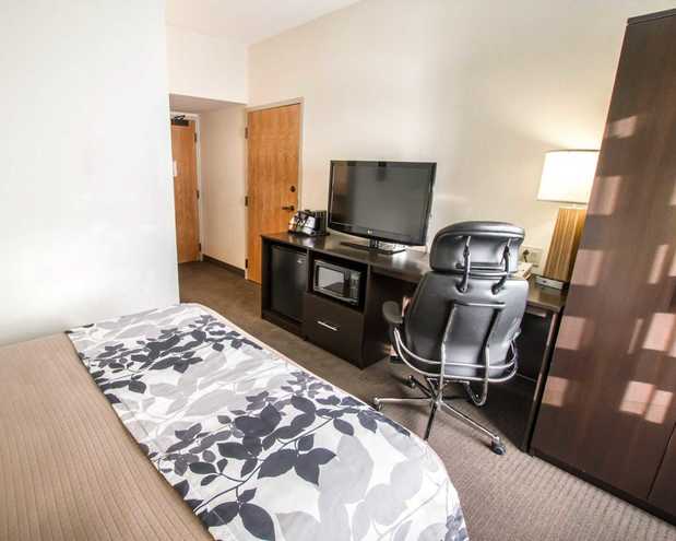 Images Sleep Inn at North Scottsdale Road