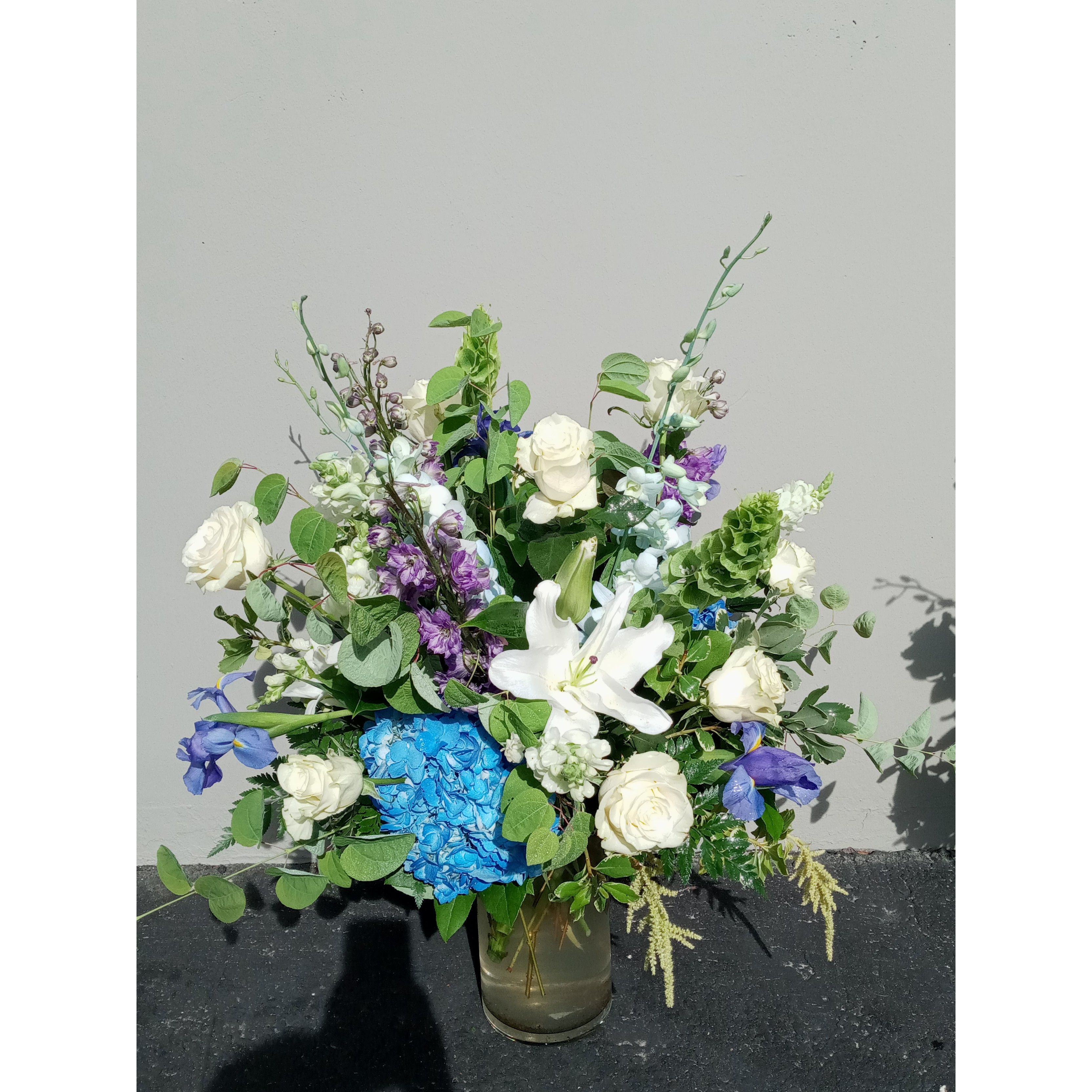 Floral Vision "What's Yours" Logo