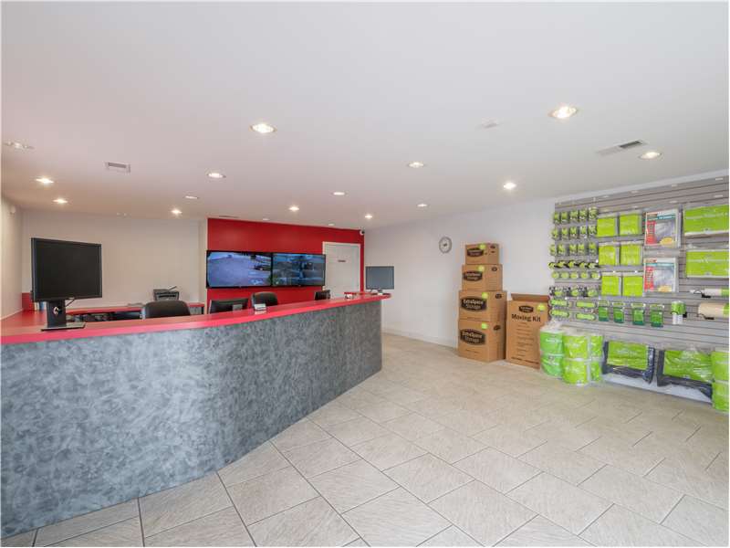 Extra Space Storage Memphis 9013455270 Storage Facilities ViewLocate