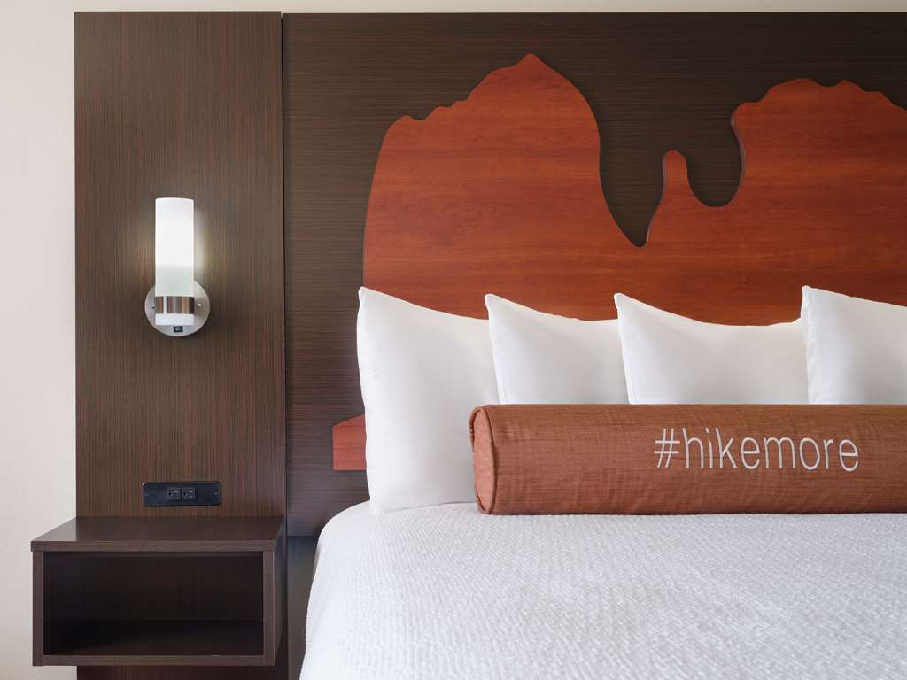 Aiden by Best Western Sedona Image