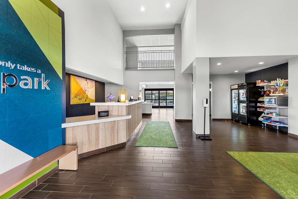 Spark by Hilton Glendale Phoenix North Image