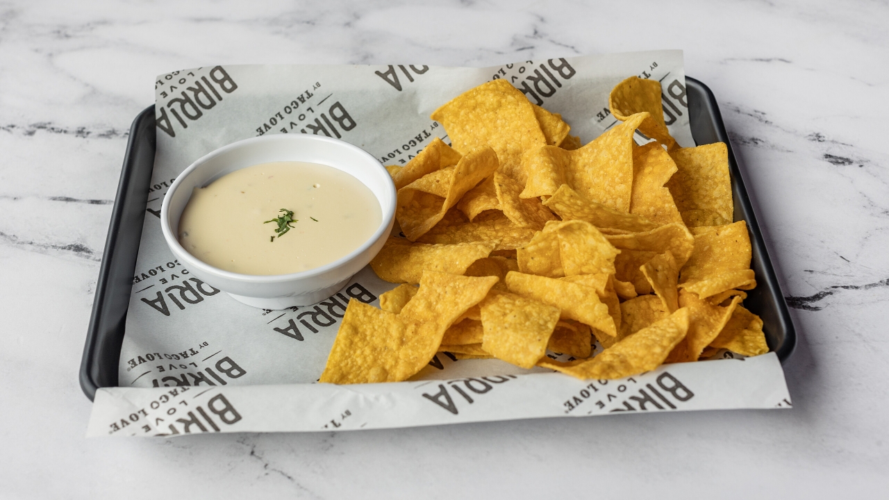 Chips and Queso