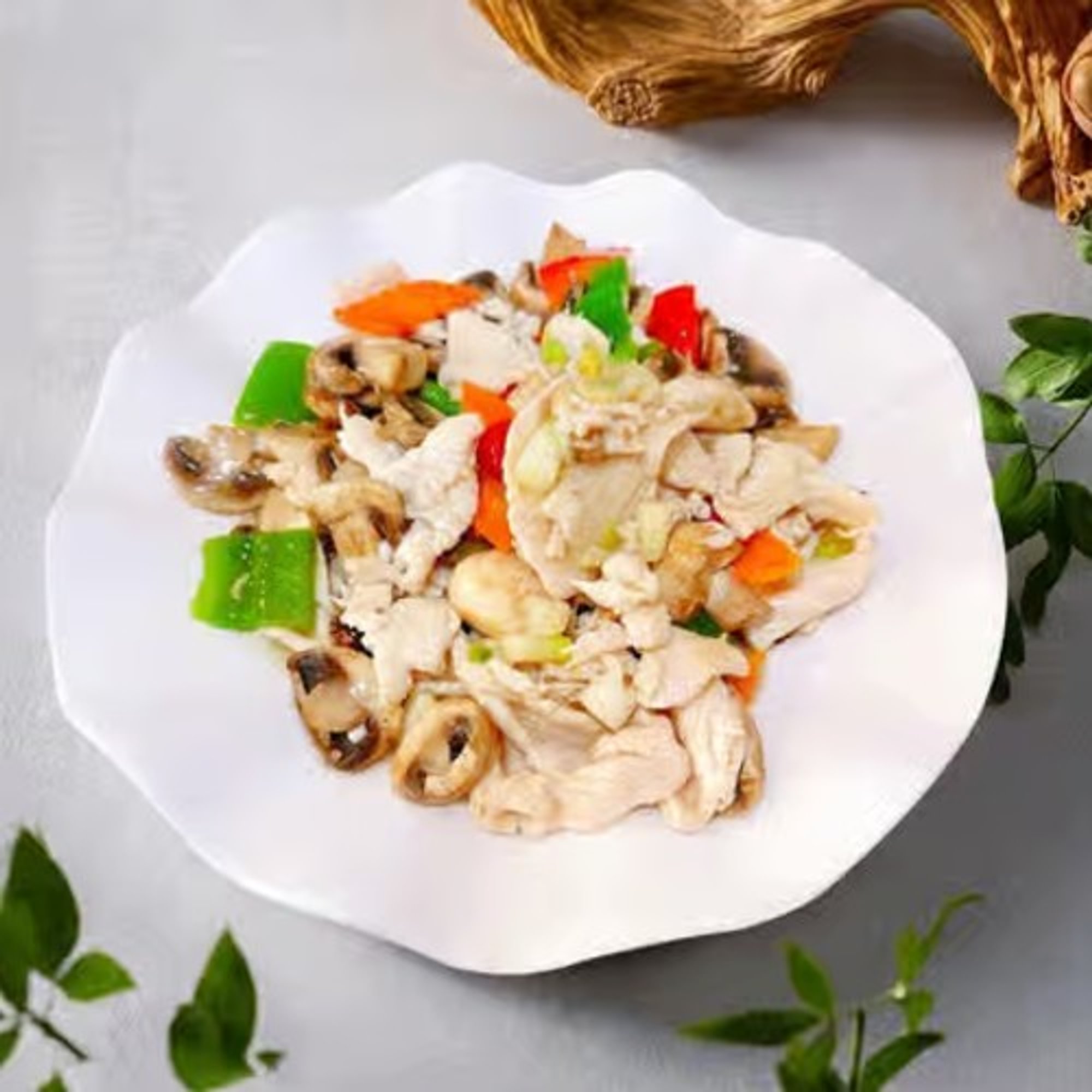 Moo Goo Gai Pan / 蘑菇鸡