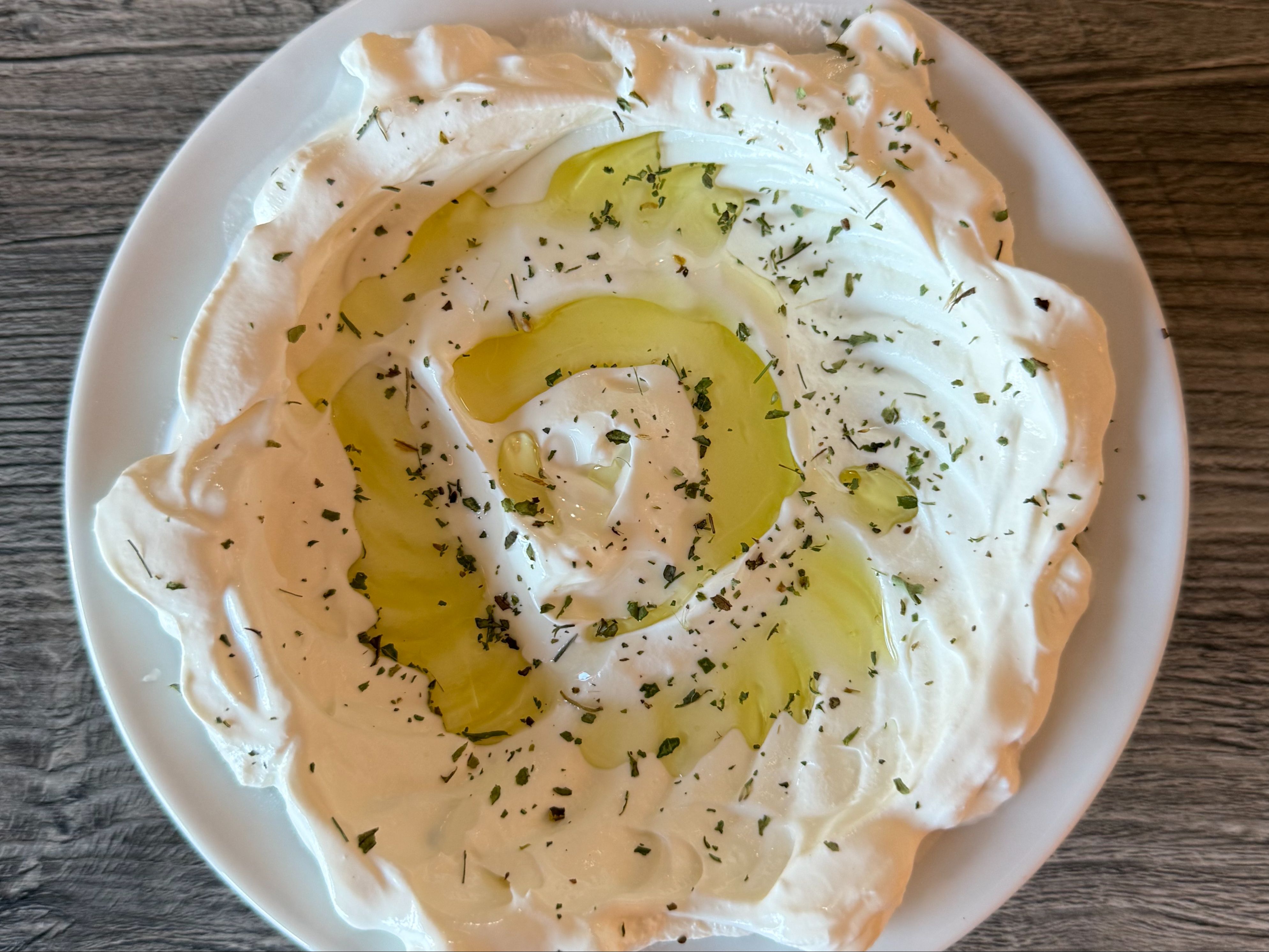 Lebneh
