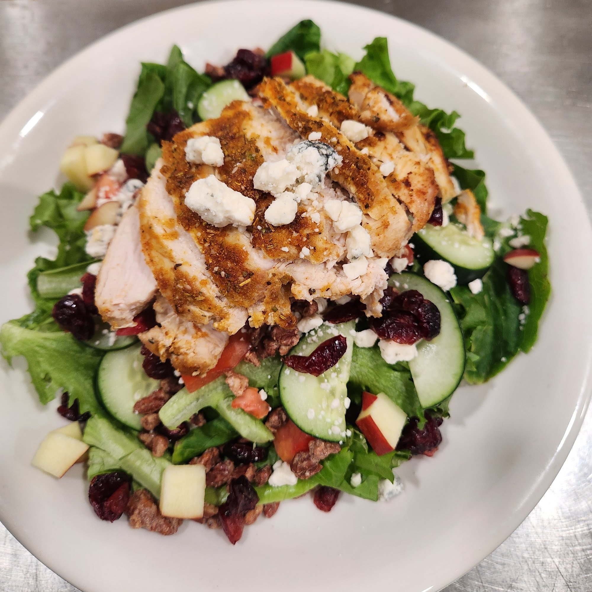 Grilled Chicken Pecan Salad
