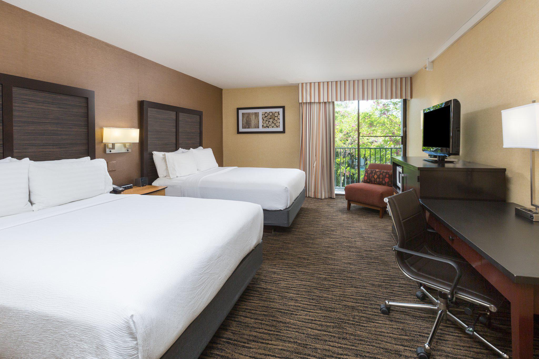 Holiday Inn Dublin-Pleasanton Photo