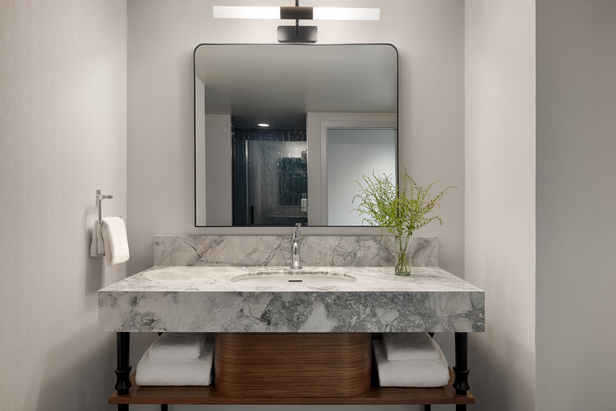 Kimpton Hotel Monaco Seattle by IHG Image