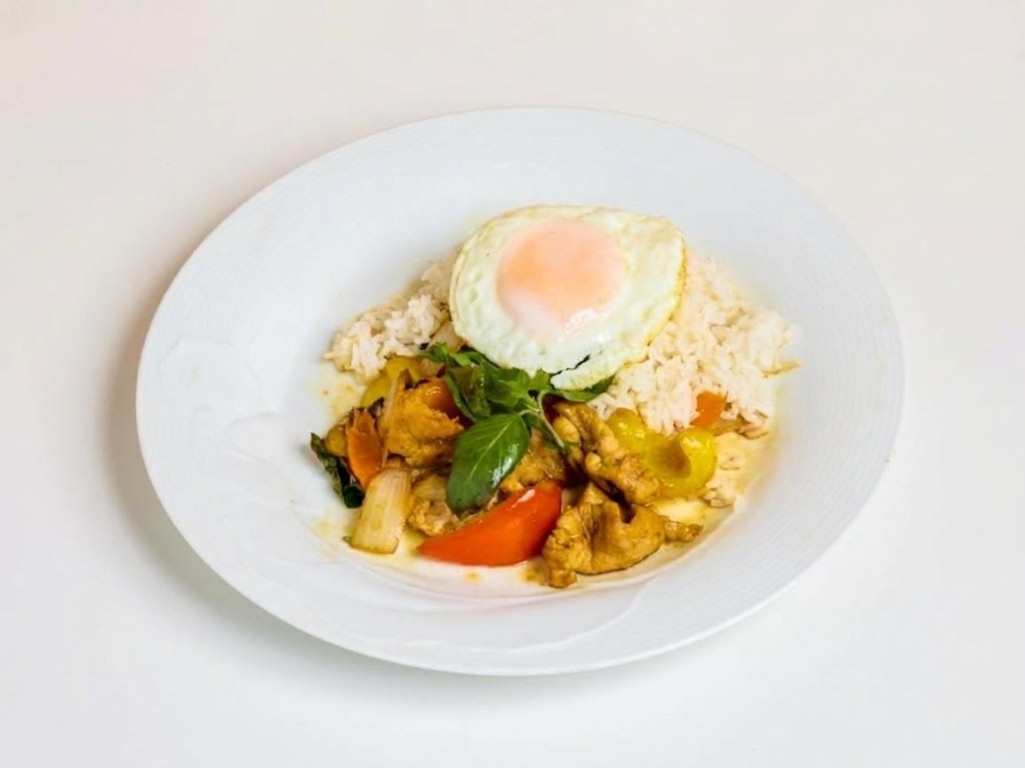 Pad Bai Kra Pao Pork G