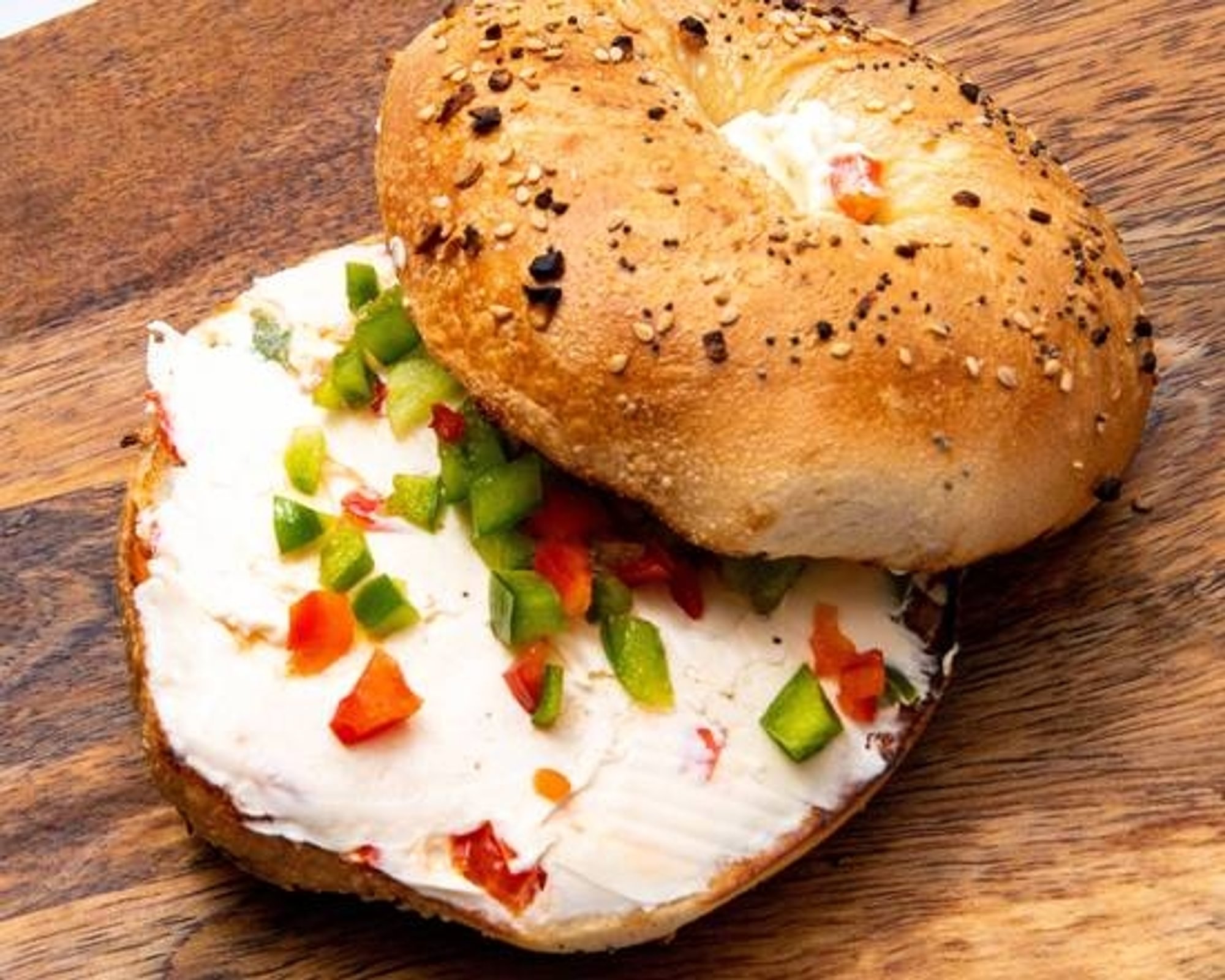 Low Fat Vegetable Cc on a Bagel