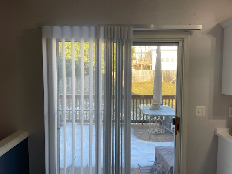 Smart Drapes by Budget Blinds of Fairfax is the best way to add the perfect amount of texture and style to any kitchen!  BudgetBlindsFairfax  SmartDrapes  FreeConsultation  WindowWednesday