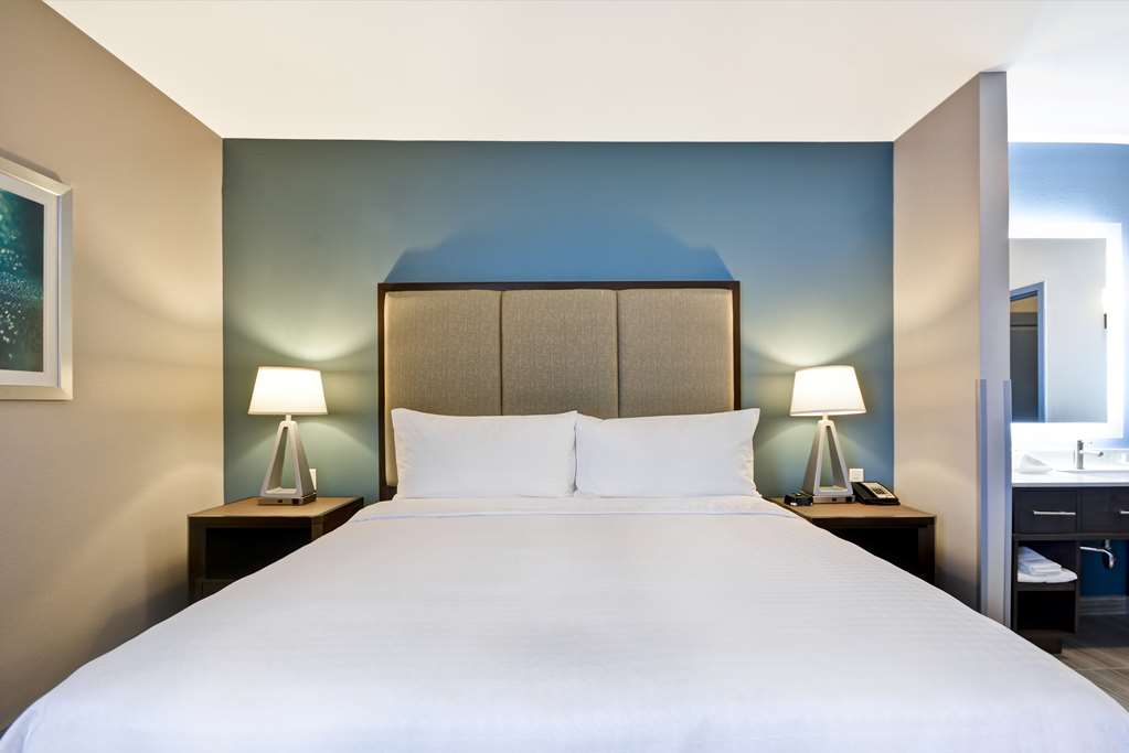 Homewood Suites by Hilton Conroe Image