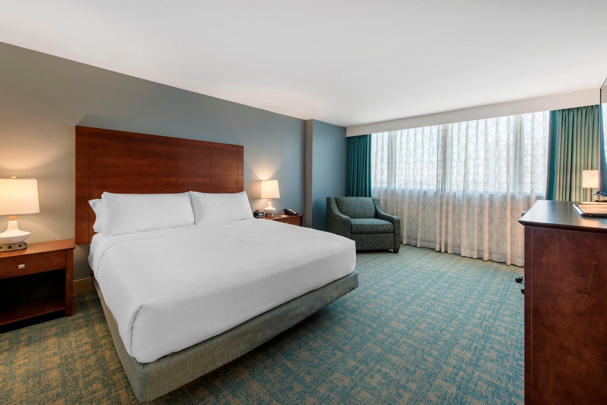 Holiday Inn Orlando-Disney Springs® Area Photo