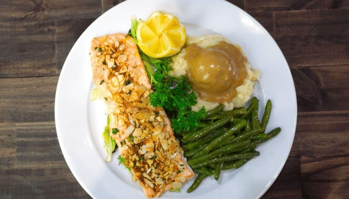 Almond Crushed Salmon