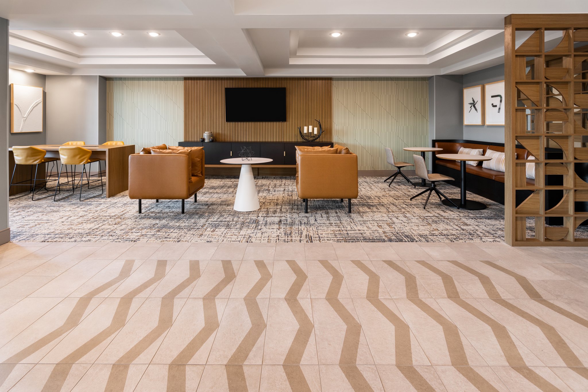Holiday Inn & Suites Columbia NE - Ft Jackson Area by IHG Image