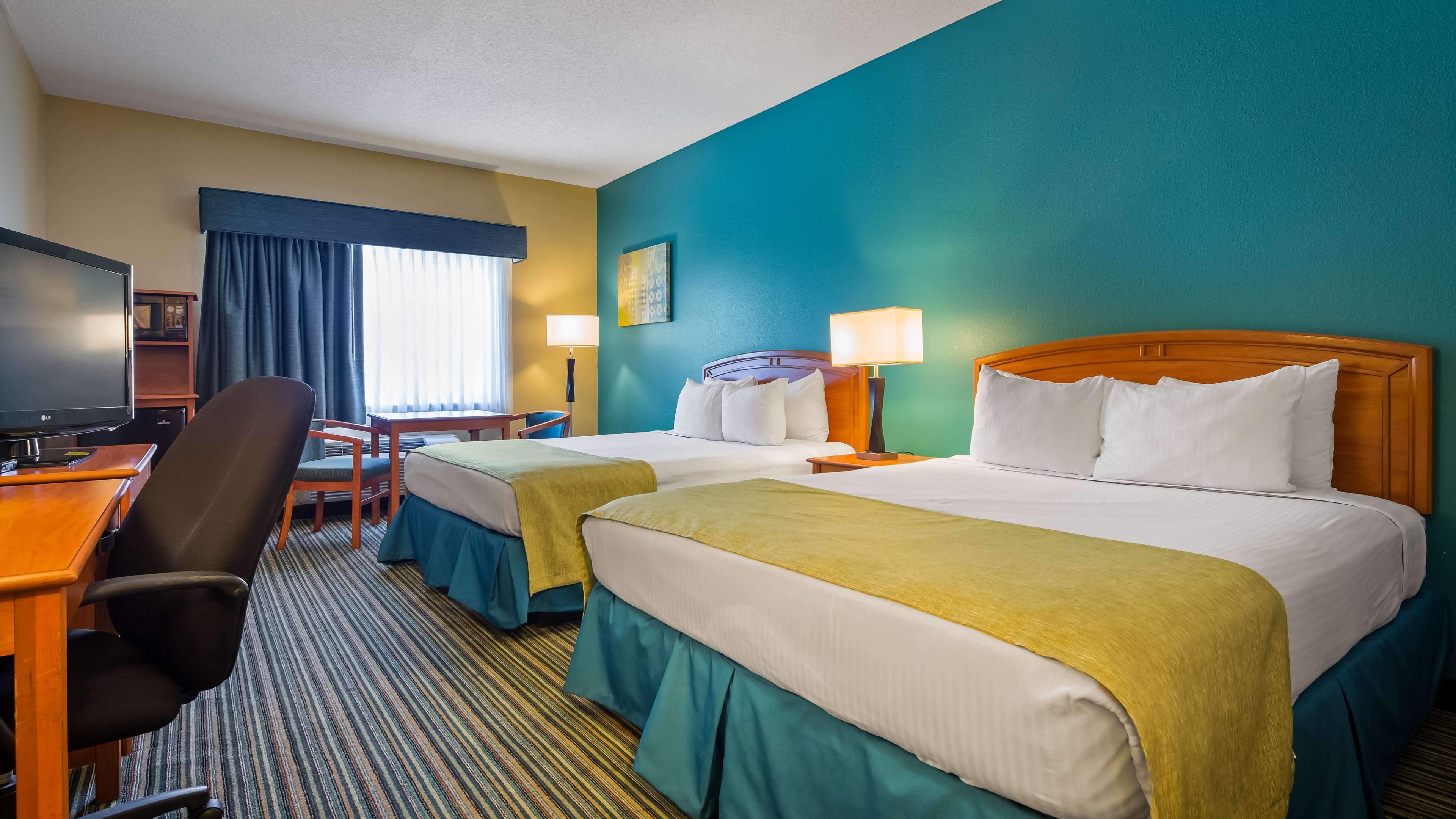 Best Western Governors Inn & Suites Photo