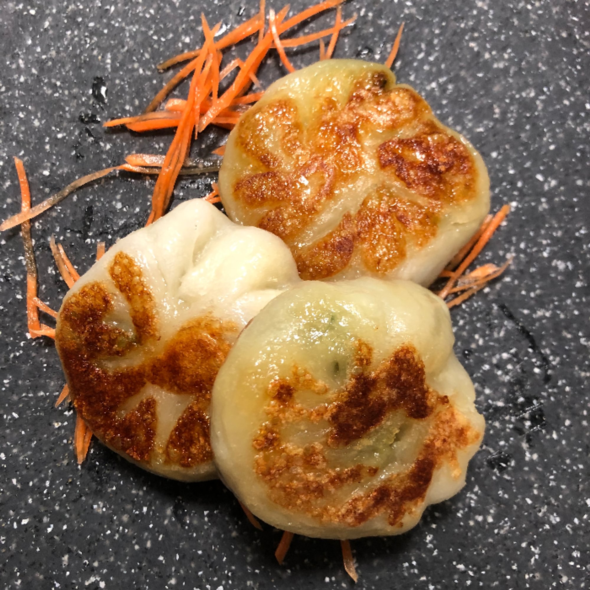 A7 Chive Dumpling