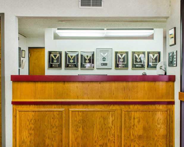 Images Econo Lodge