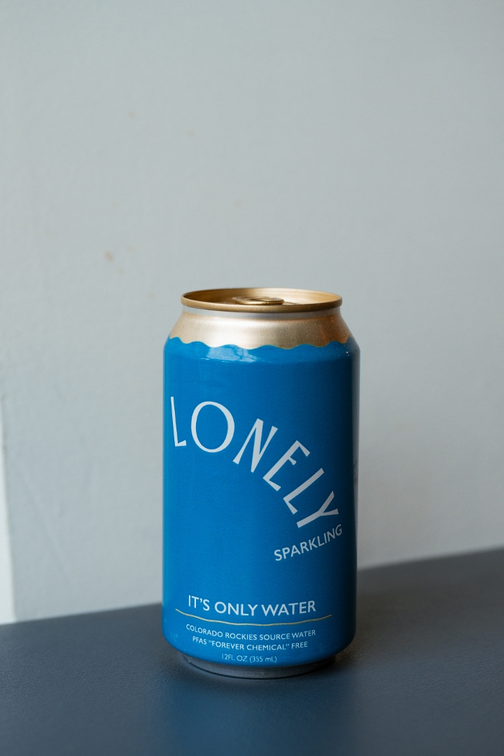 Lonely Water Sparkling Can