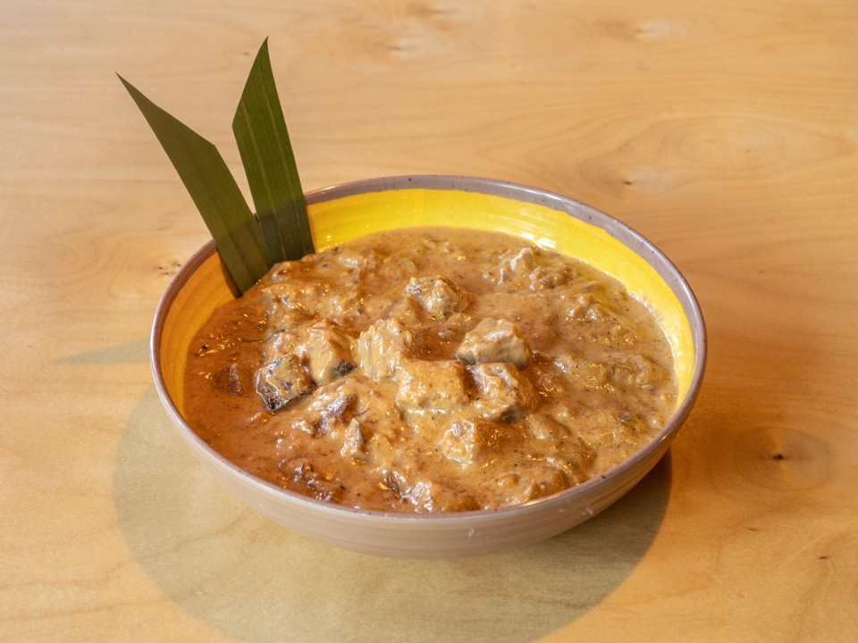MAMA LEAH'S COCONUT BEEF ADOBO