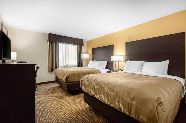 Images Quality Inn & Suites