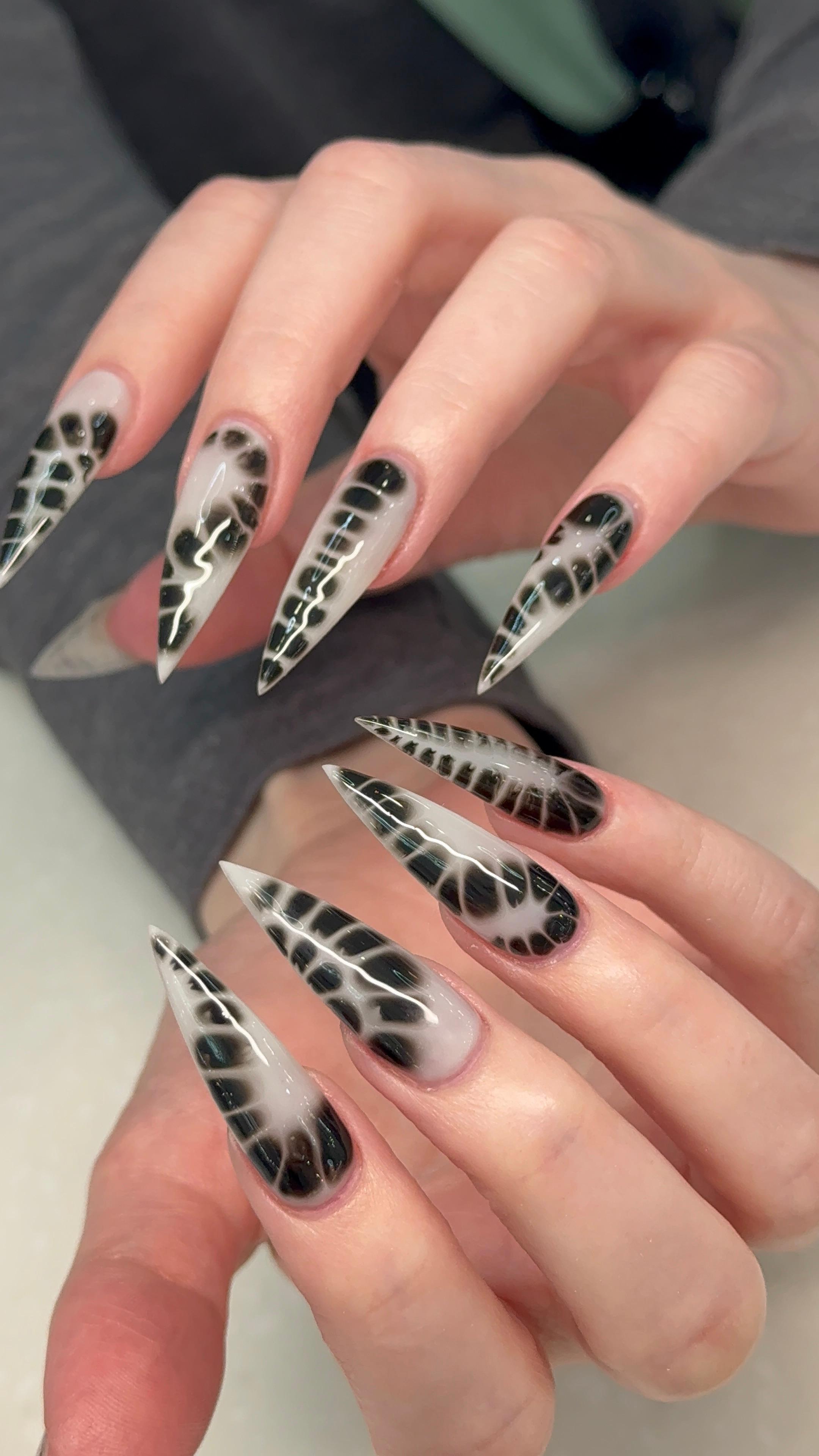 Lavender Nails Image