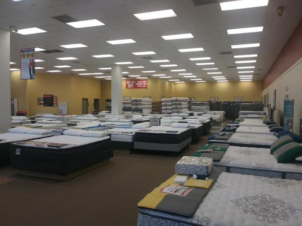 Images Mattress Firm Clearance - Closed
