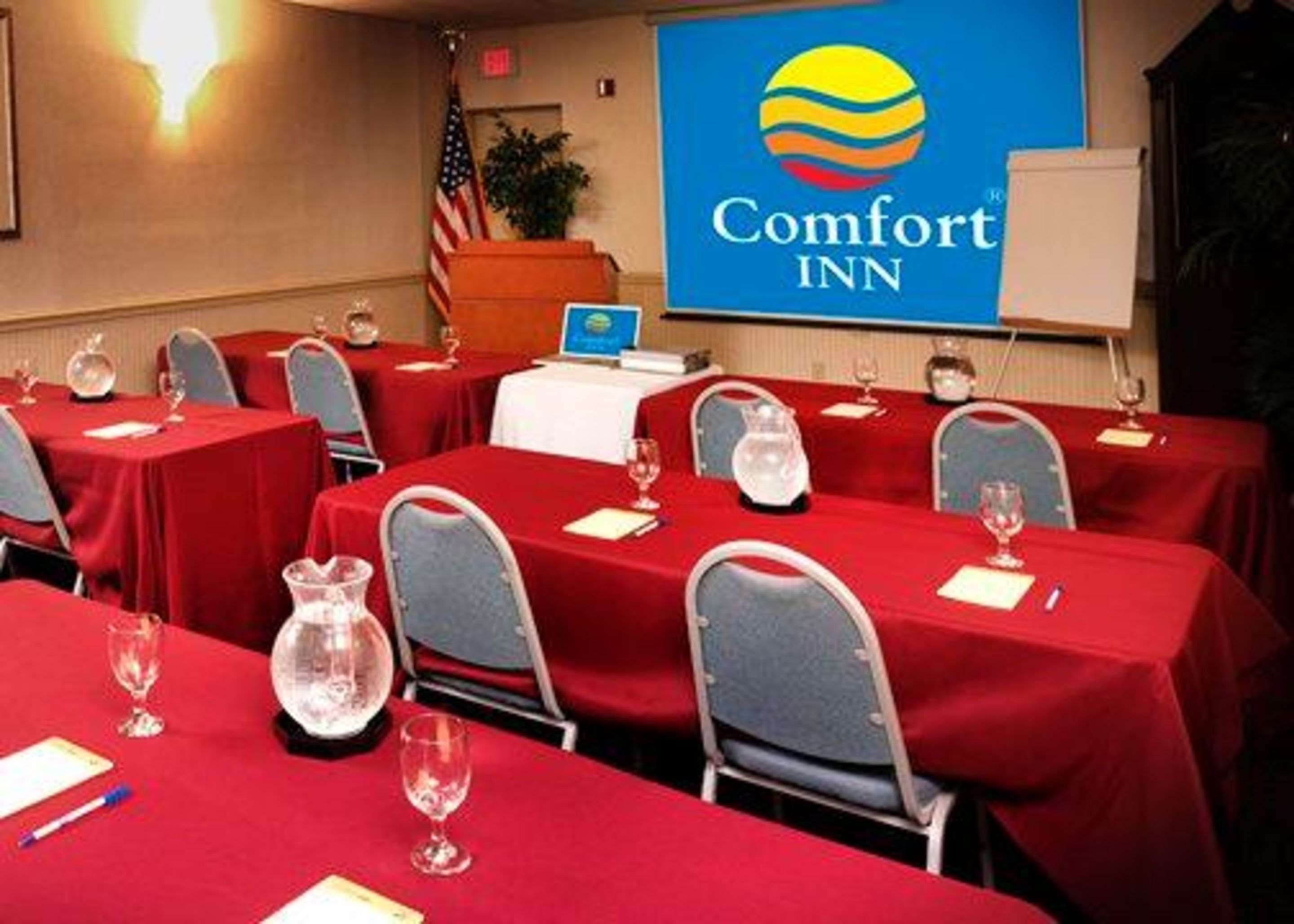 Comfort Inn Oceanside Deerfield Beach Photo