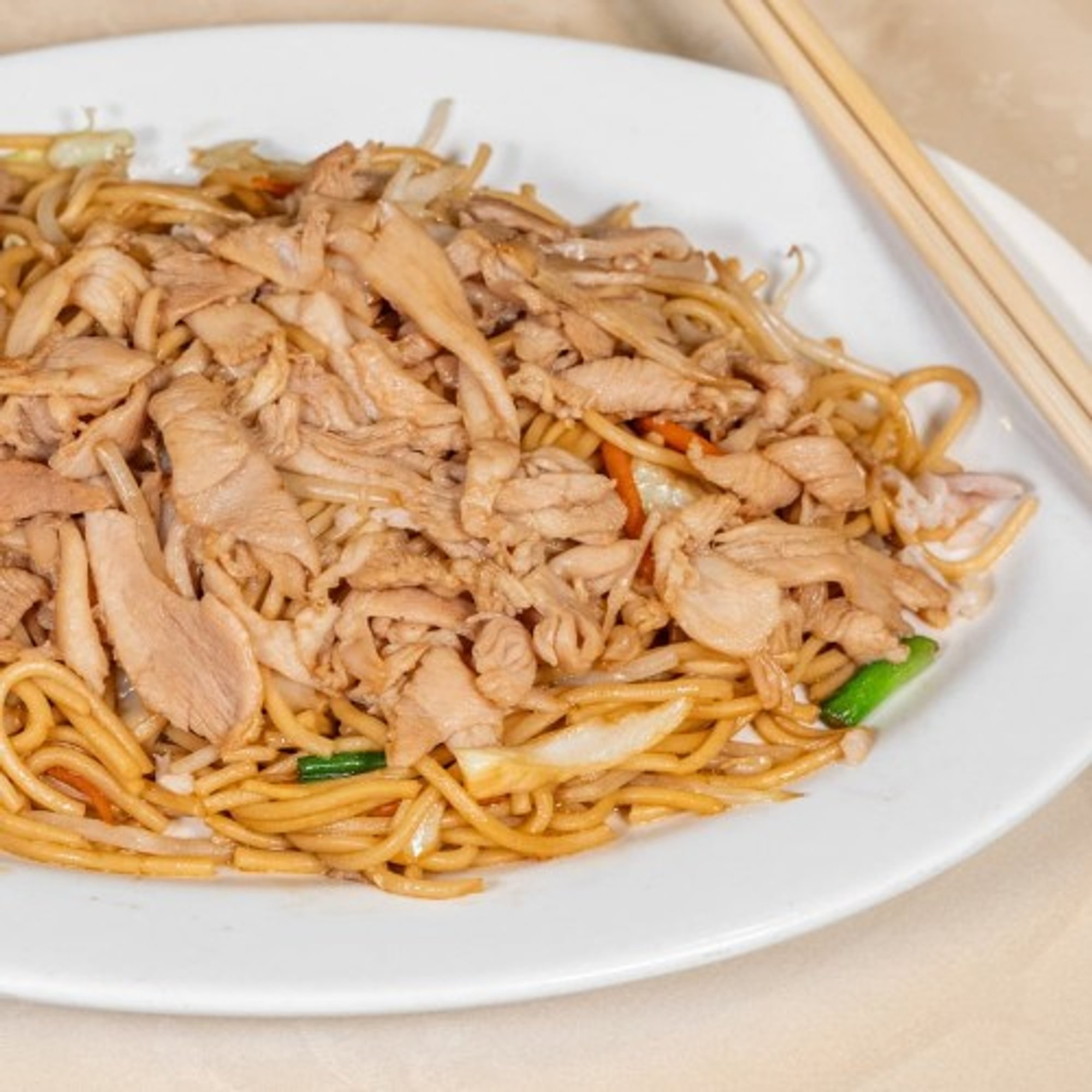 Low Mein Deluxe