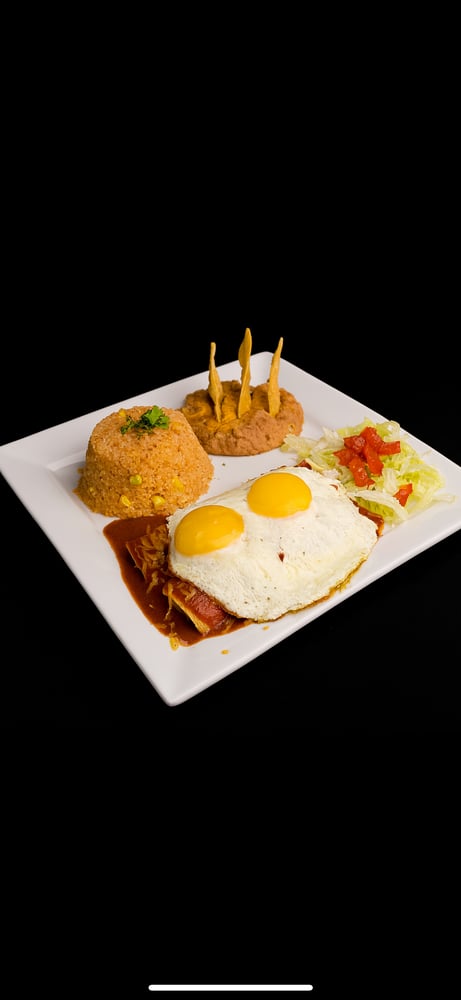 Enchiladas Rancheras