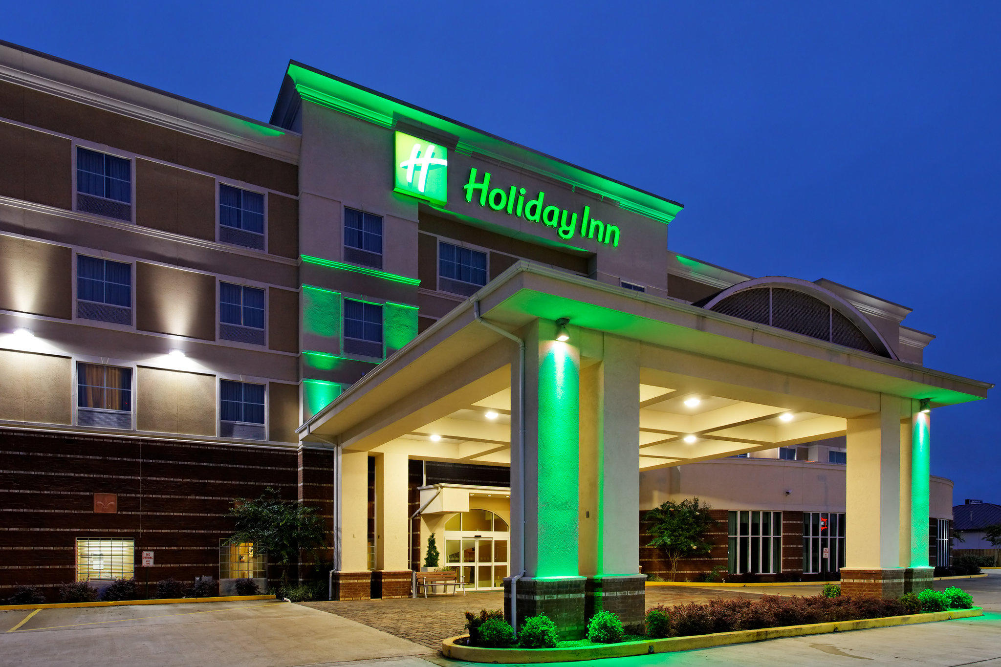 Holiday Inn Batesville Photo