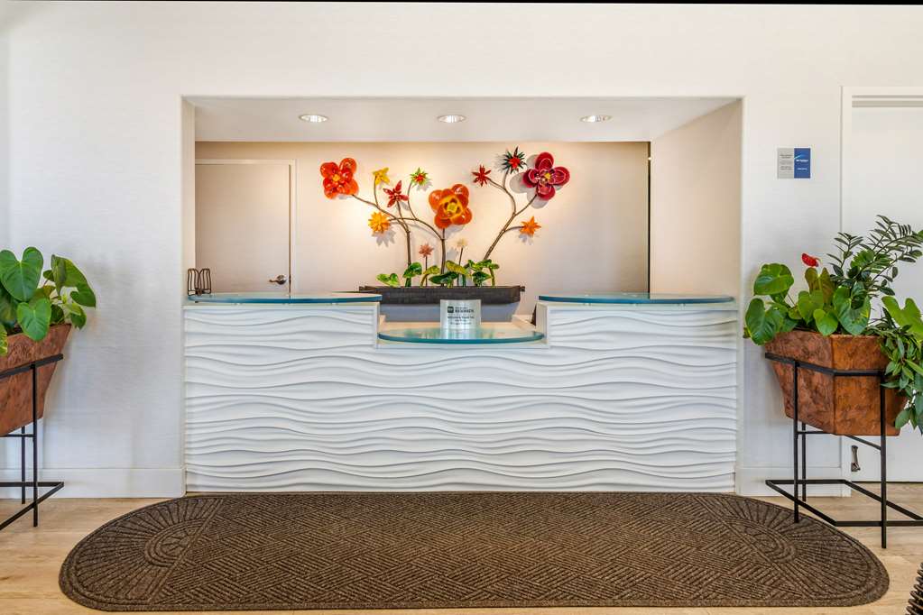 Best Western Plus Capitola By-the-Sea Inn & Suites Image