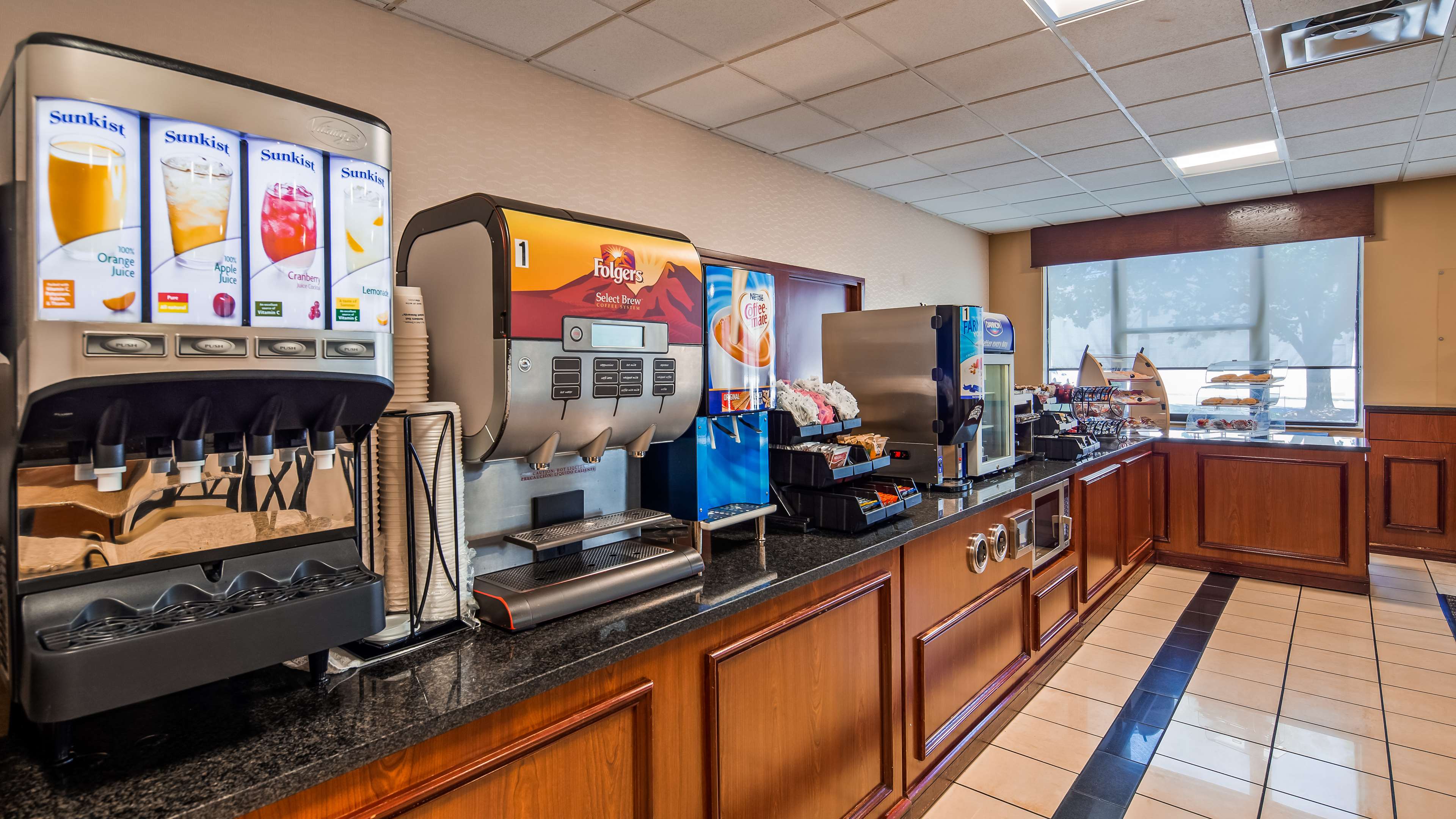 Best Western Potomac Mills Photo