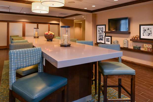 Images Hampton Inn Omaha Midtown-Aksarben Area