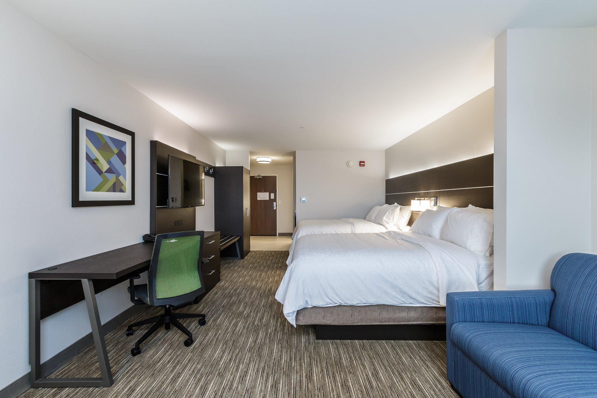 Holiday Inn Express & Suites South Bend - South Photo