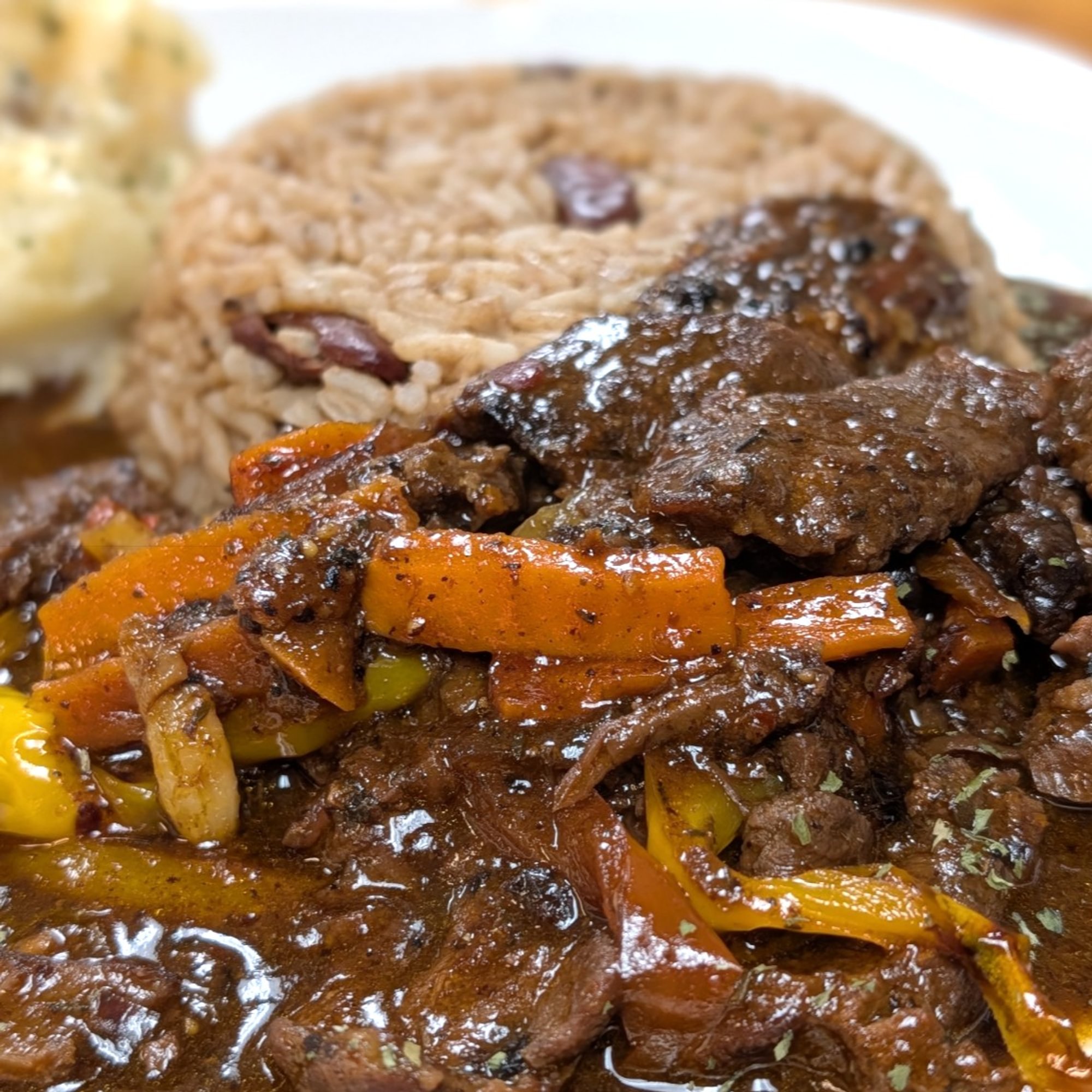 Jamaican pepper steak