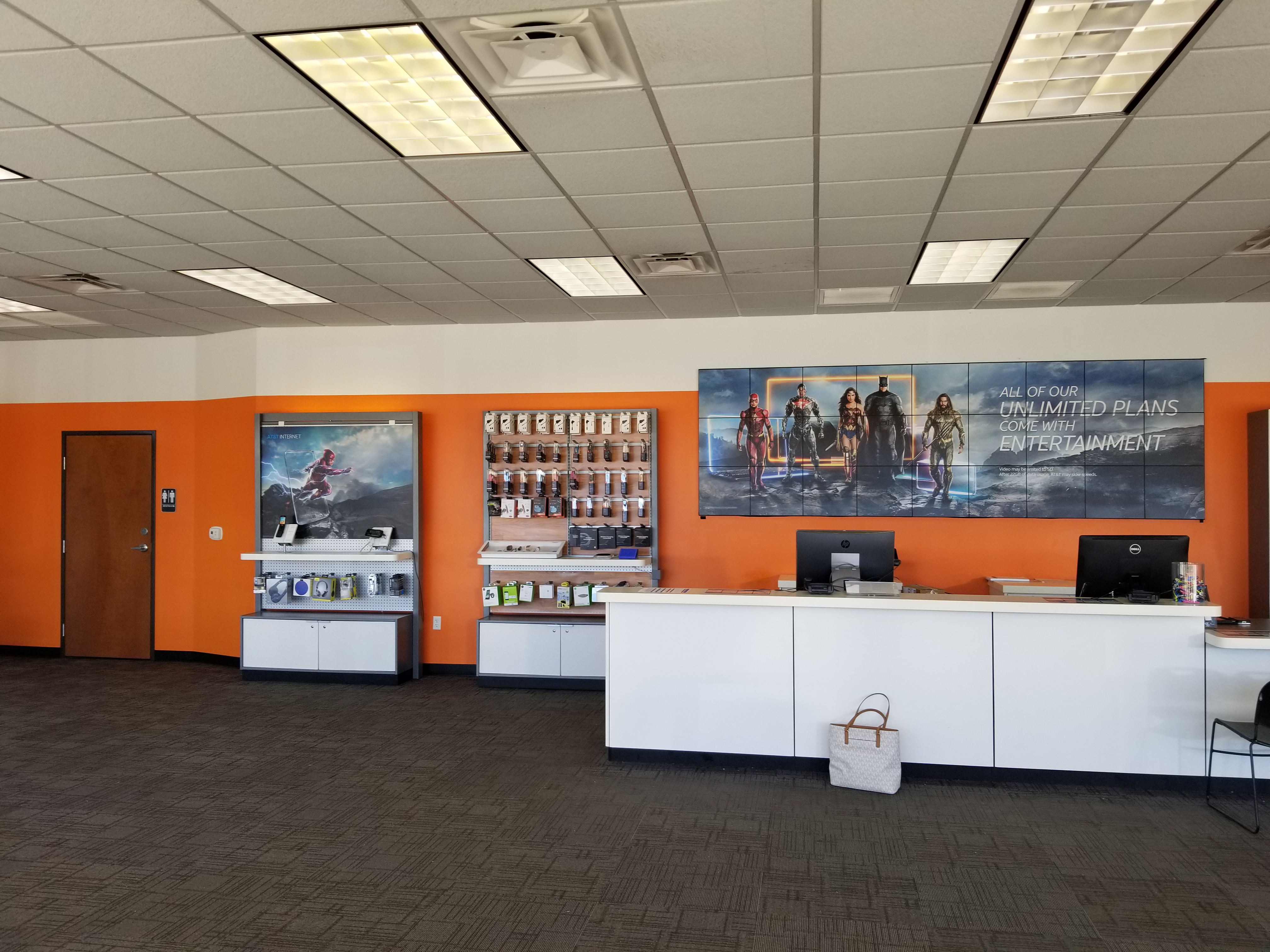 AT&T Store Photo