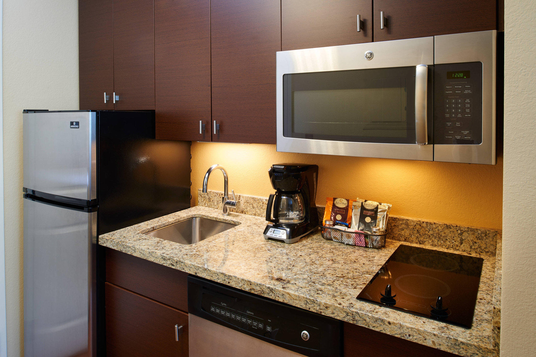 TownePlace Suites by Marriott Detroit Troy Photo