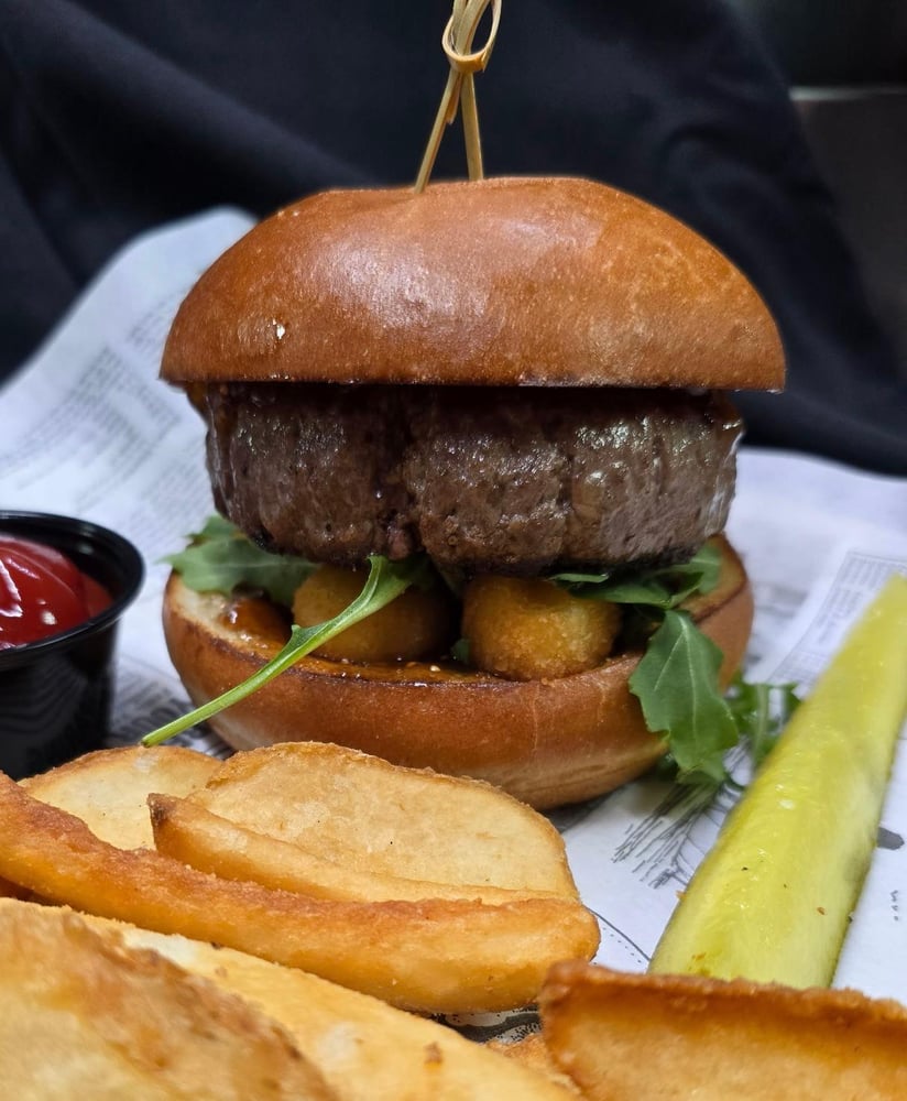 Uncommon Burger