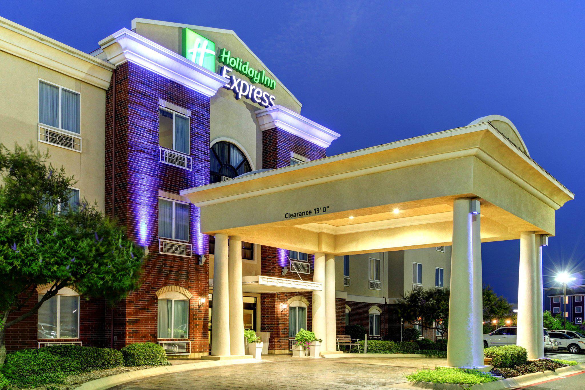 Holiday Inn Express & Suites San Angelo Photo