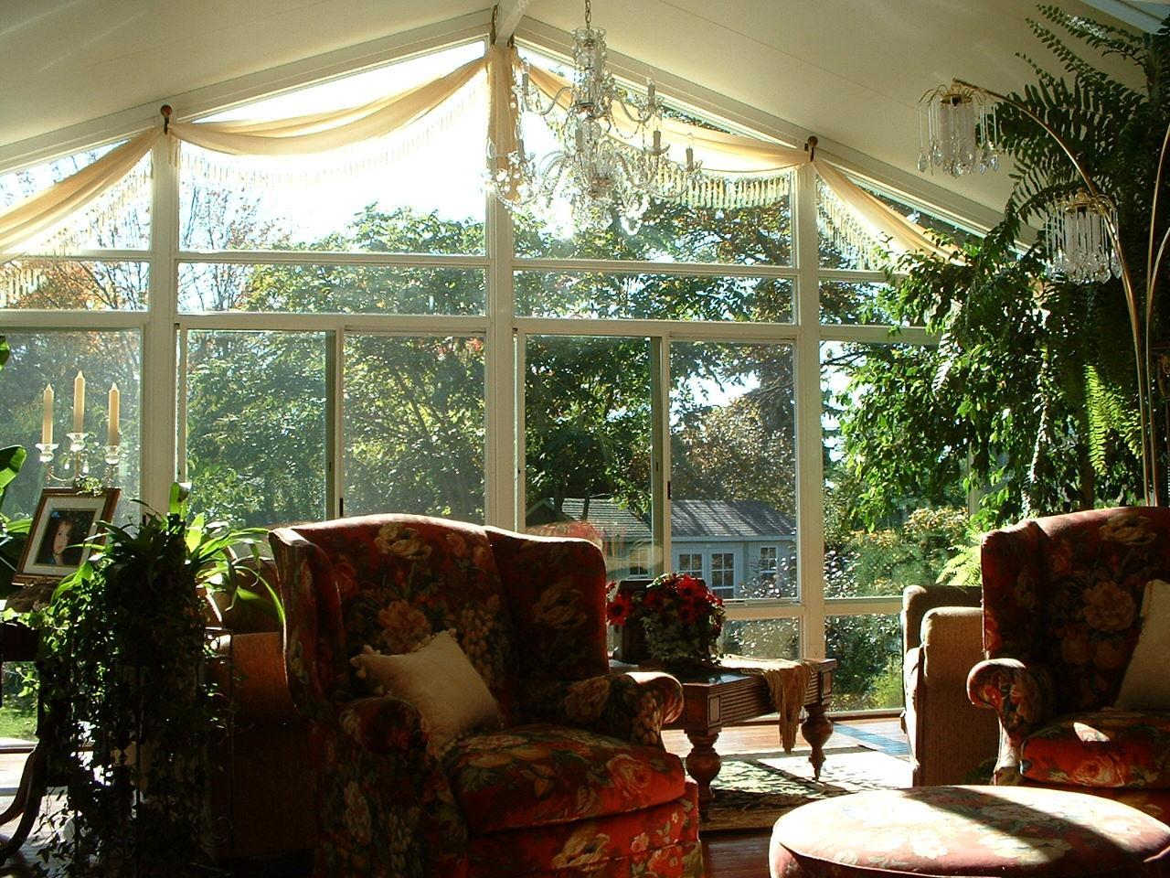 Four Seasons Sunrooms Logo