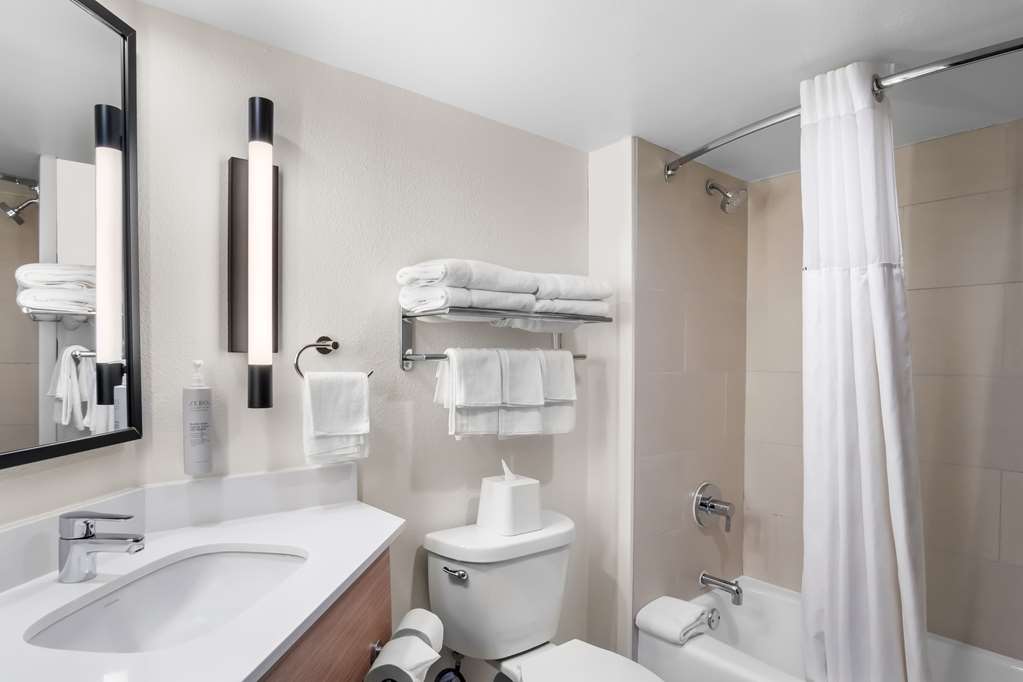 Spark by Hilton Richardson Dallas Image