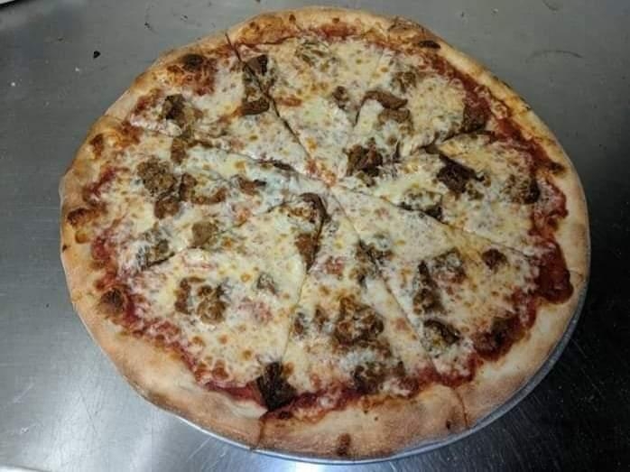 10" CHICKEN PARMESAN PIZZA
