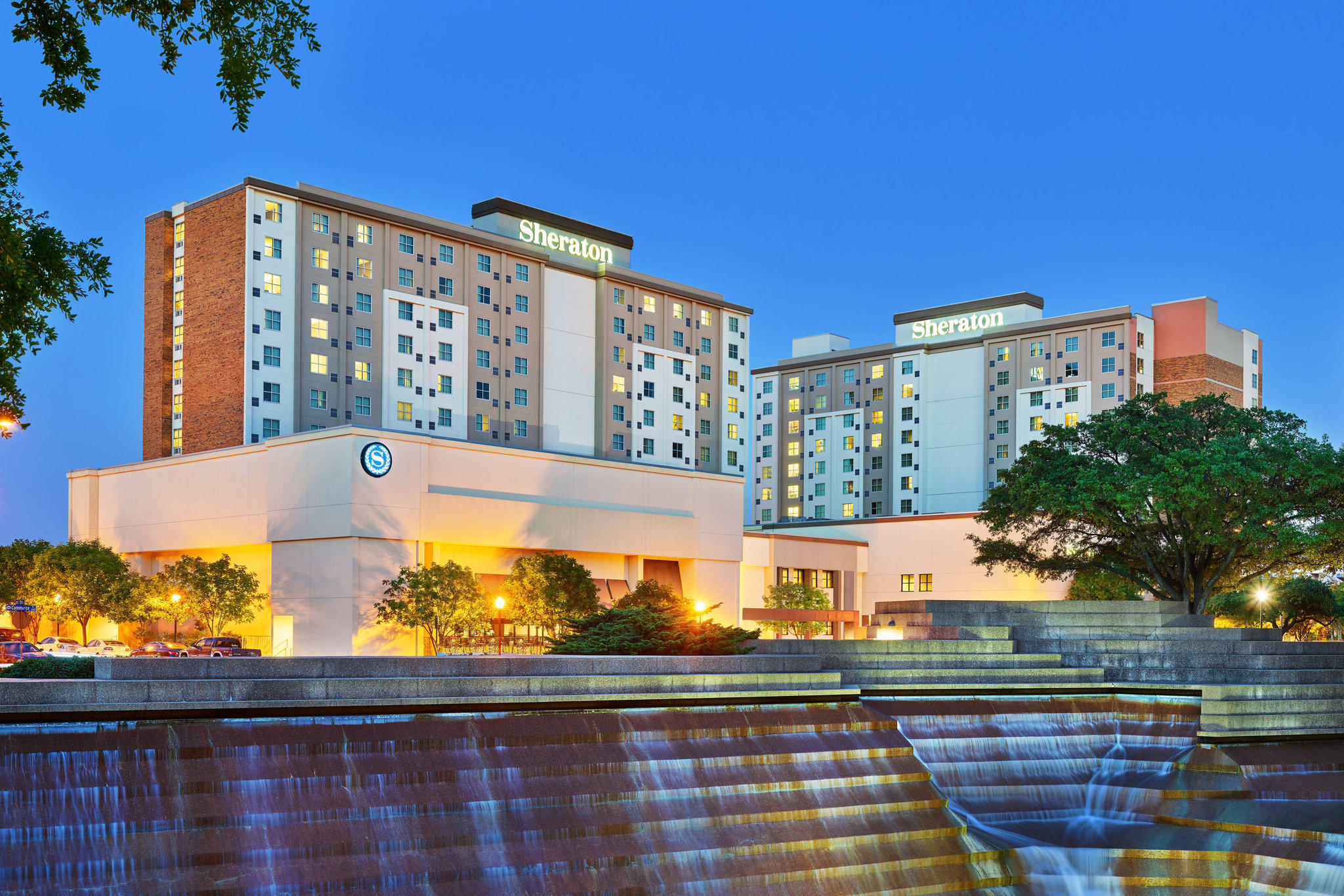 Sheraton Fort Worth Downtown Hotel Photo