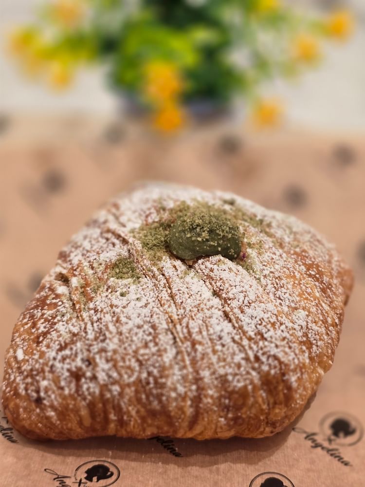 Matcha Croissant
