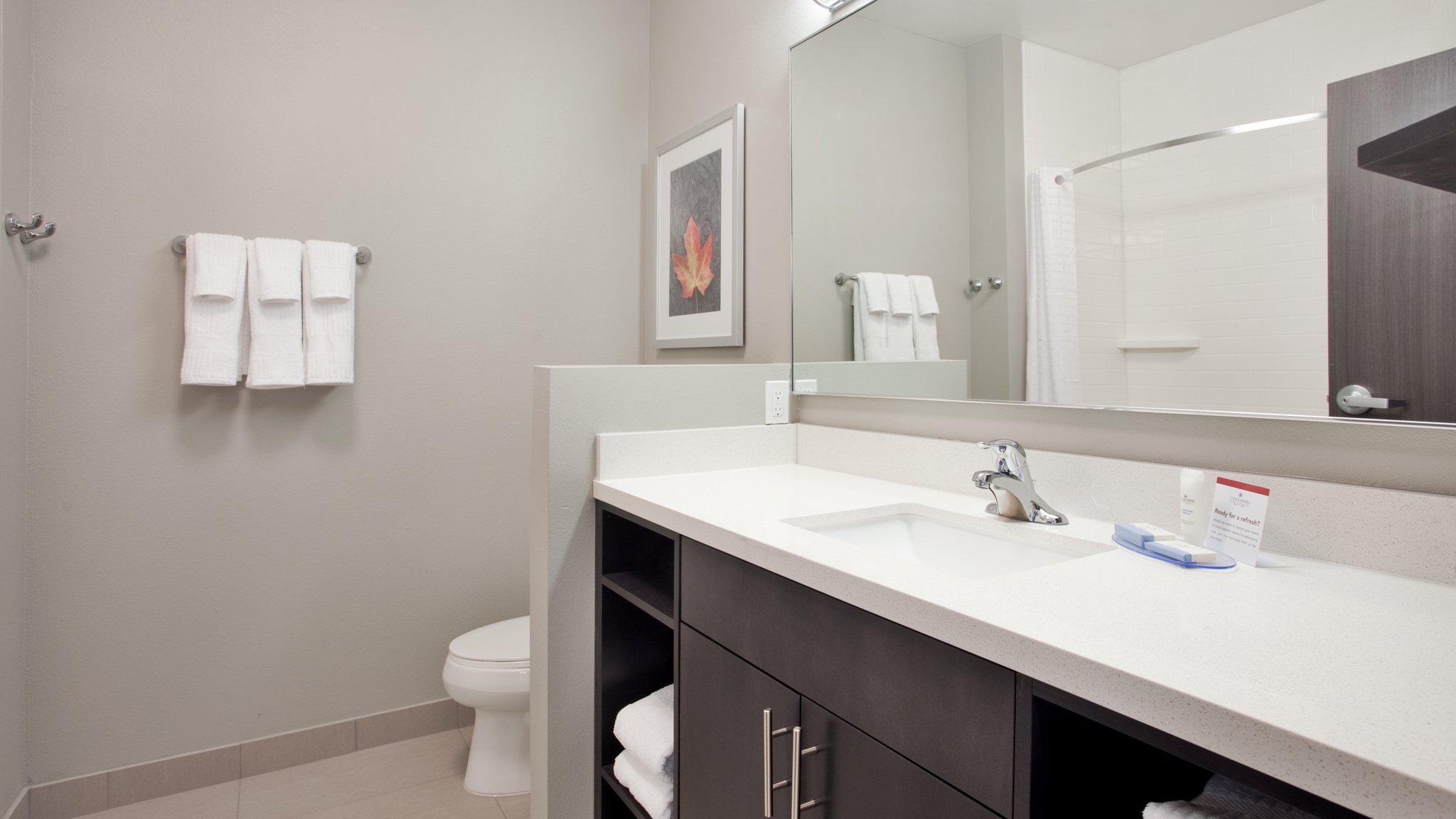 Candlewood Suites Kearney Photo