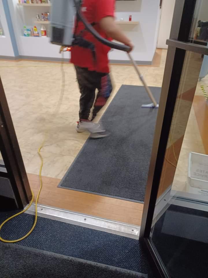 Cleaning on the go PD inc Logo