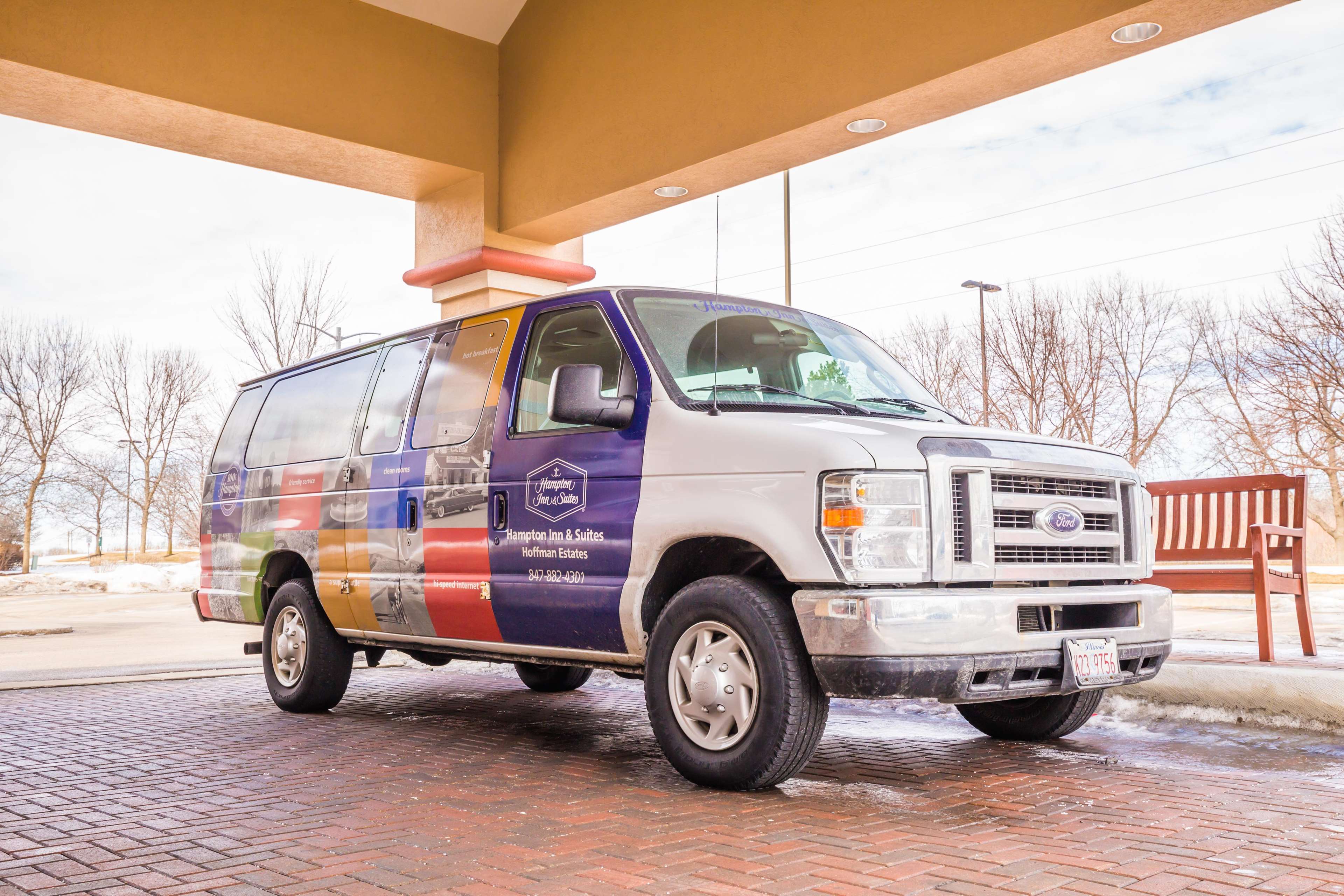 Hampton Inn & Suites Chicago/Hoffman Estates Photo